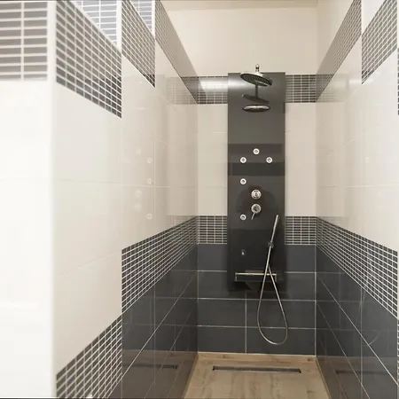 Ferienwohnung Palazzo Absolem Luxury Monopoli Exterior foto